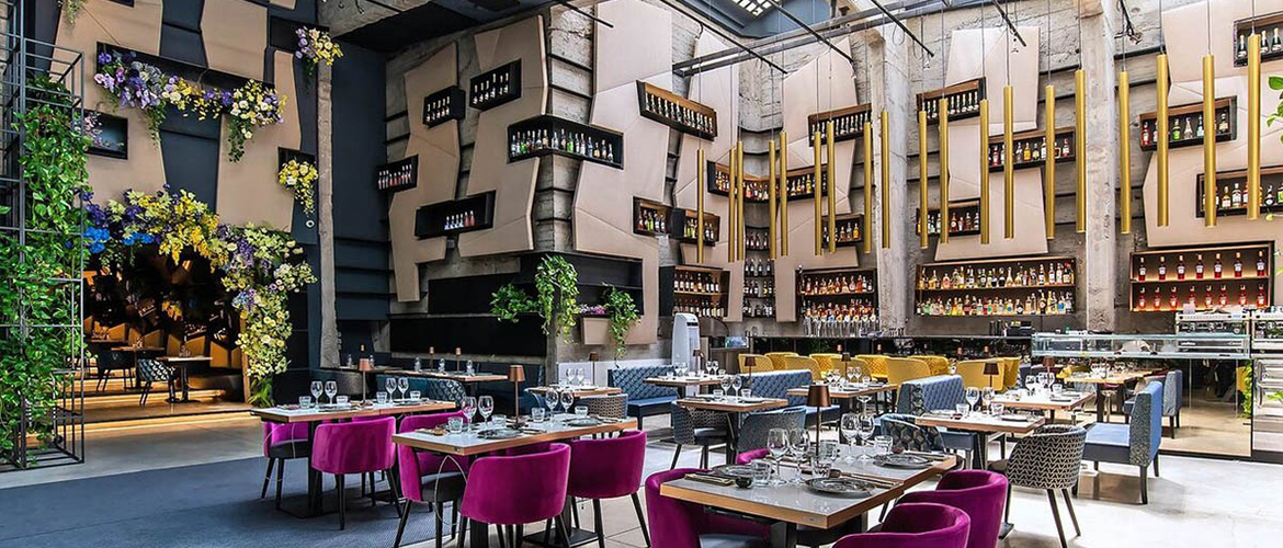 Acoustic-glamour-interior-design-big-hall
