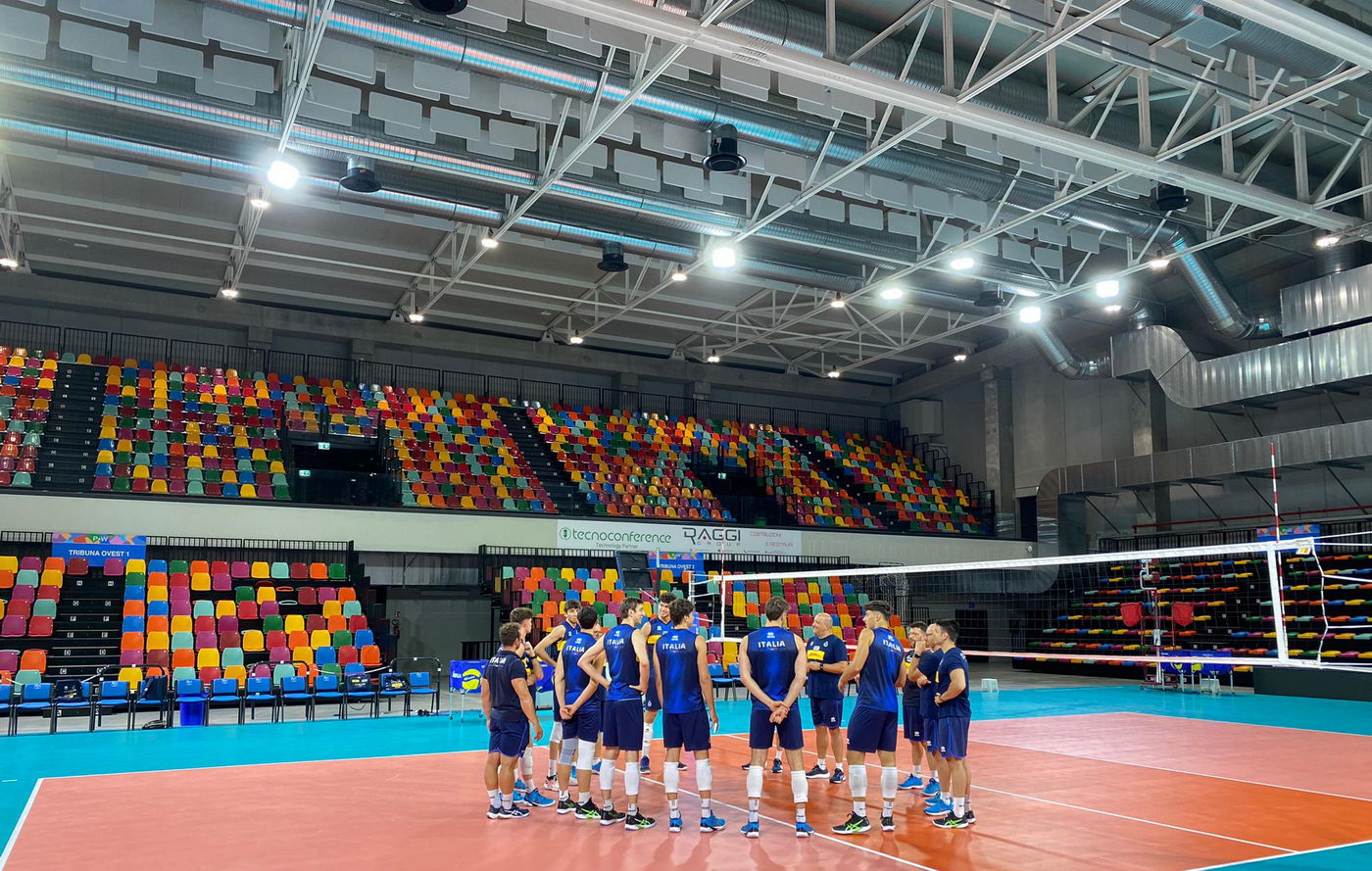 Gyms-sports-halls-sound-absorbing-panels-acoustic