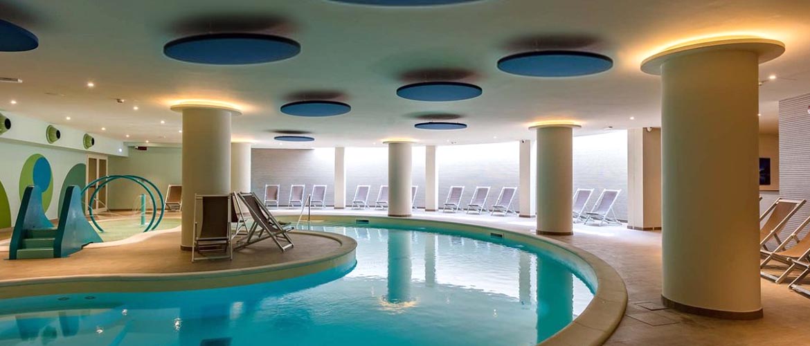Pool-Hotel-Aural-sound-absorbers