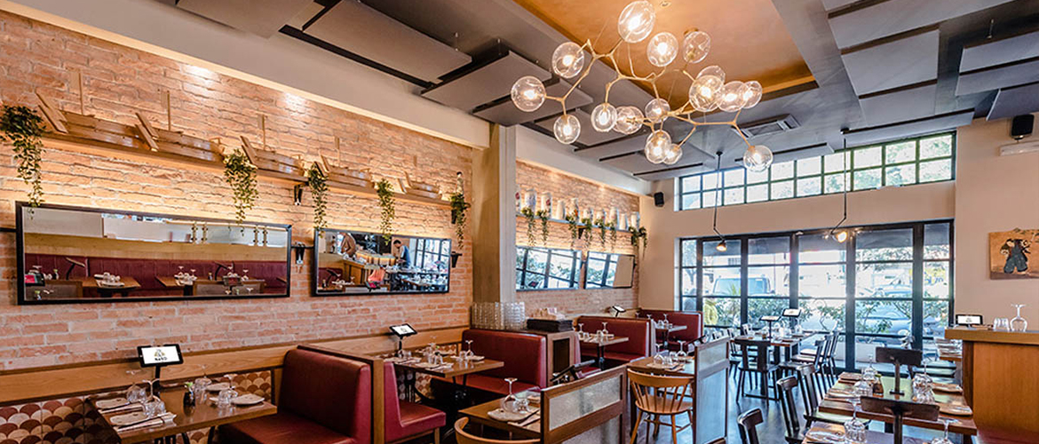 Restaurant-Neko-Roma-sound-conditioning