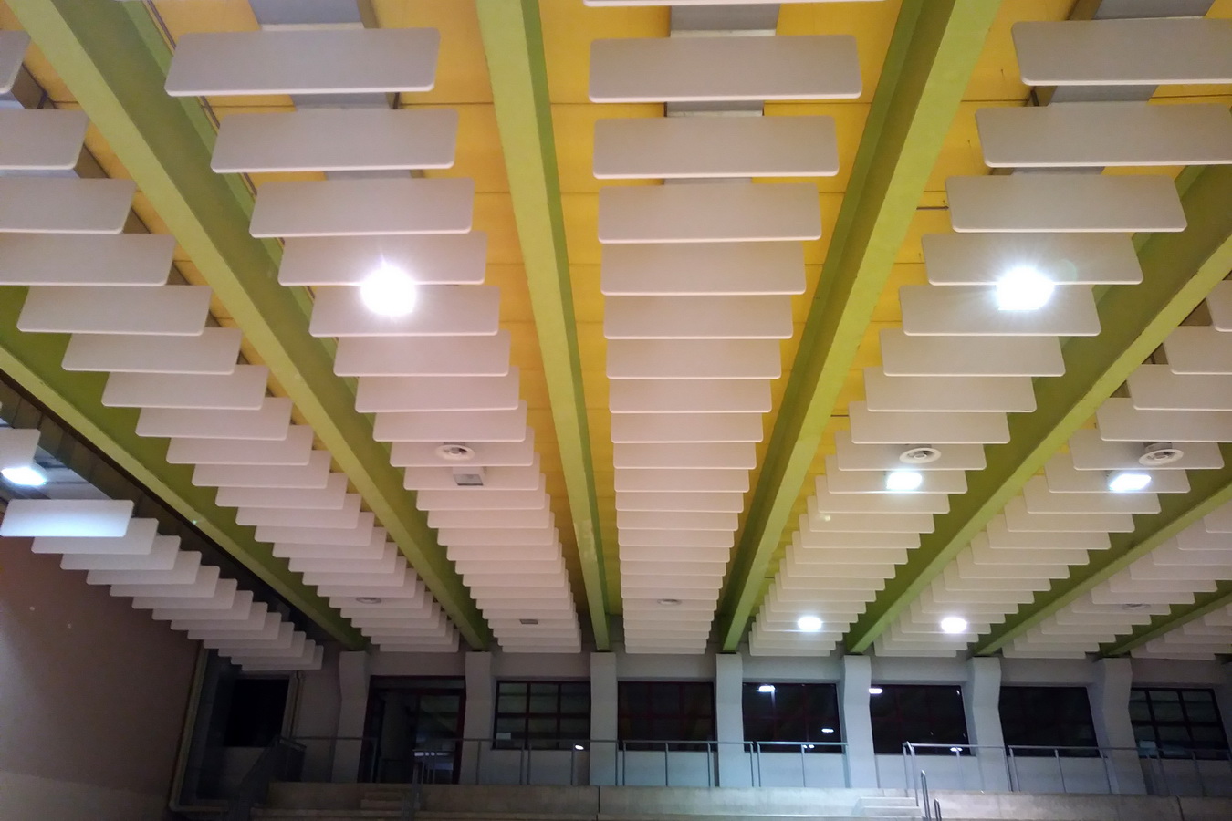 Acoustic-baffles-school-gyms-and-sport-centres