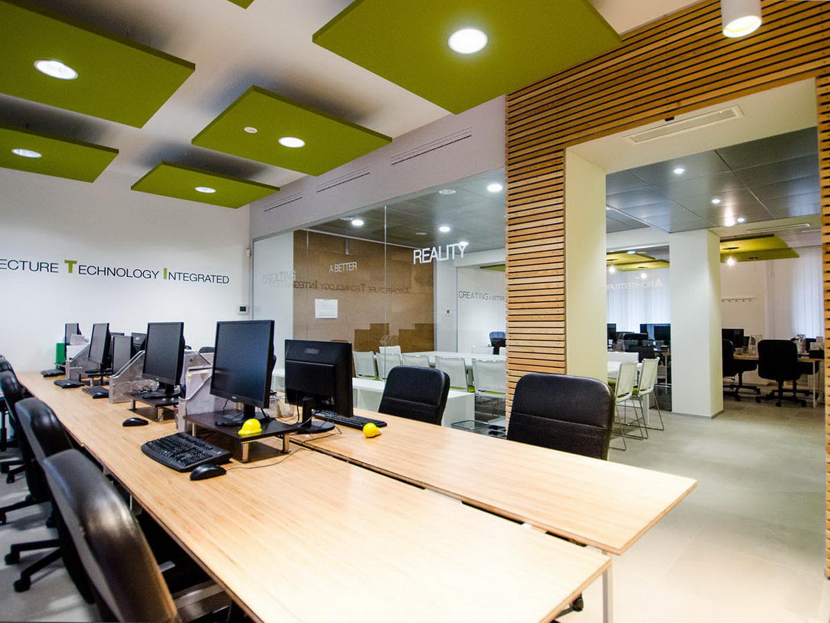 Acoustics-and-lighting-open-workspace
