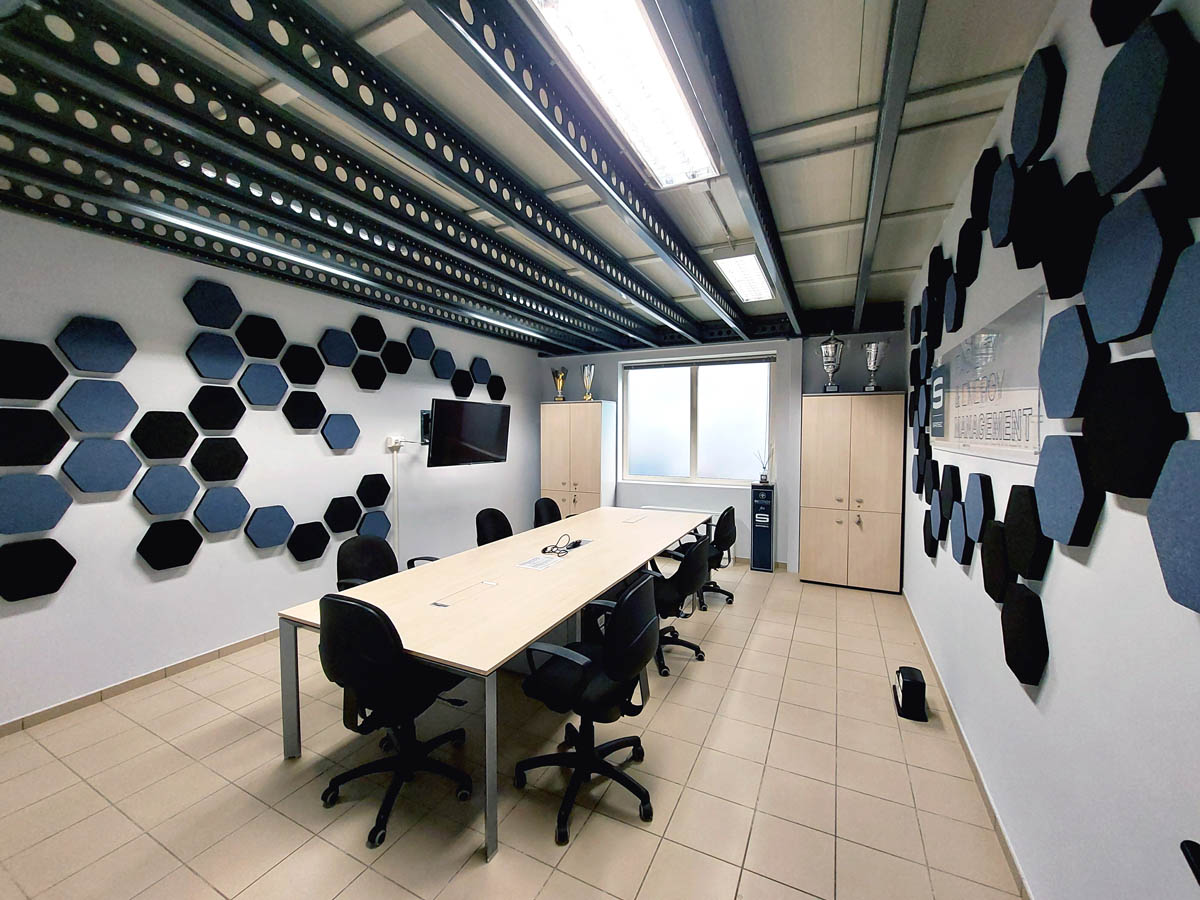 Sound-absorbing-hexagons-design-by-Acustico