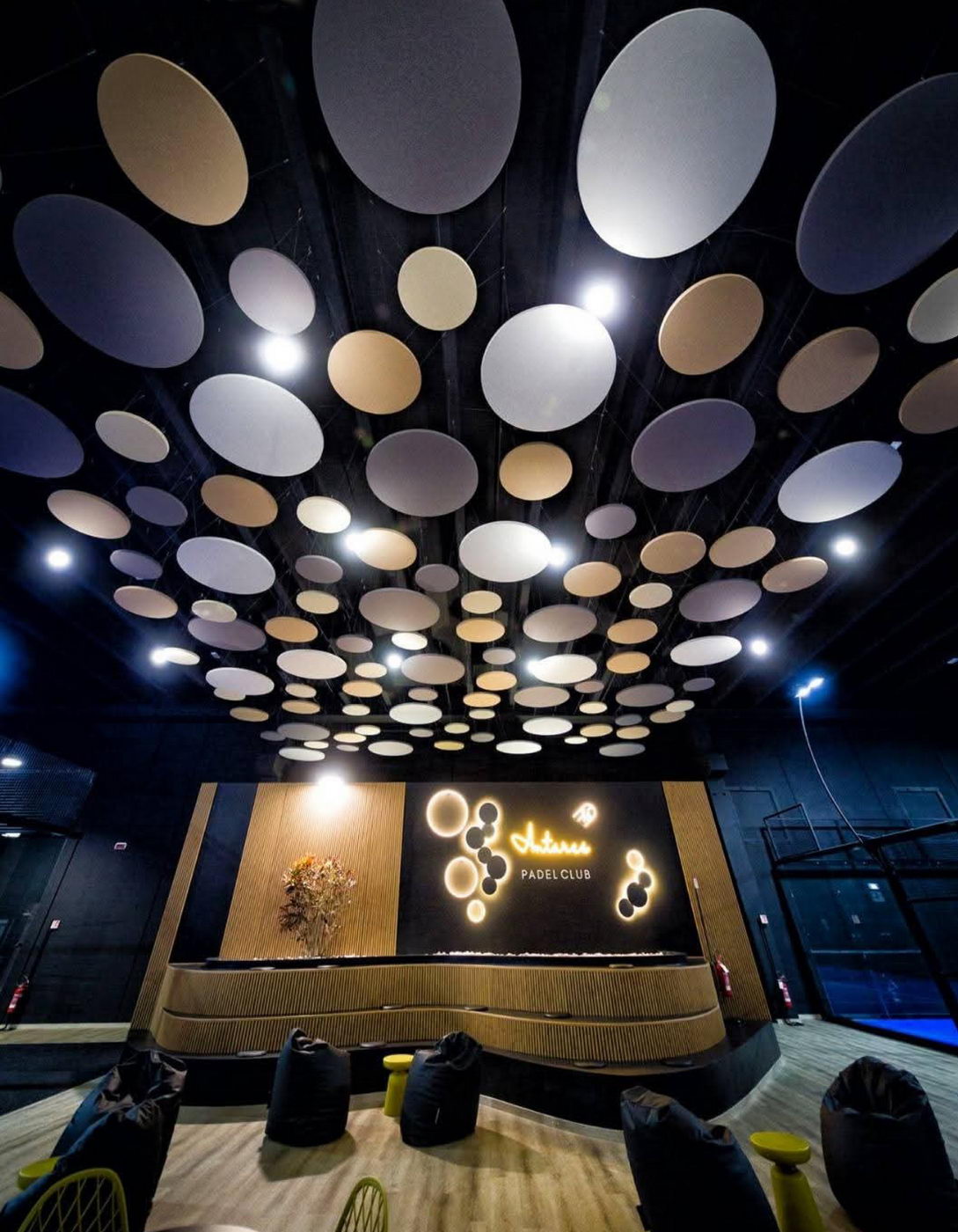 Comfort-acustico-e-design-grandi-ambienti-collettivi-pannelli-decorativi